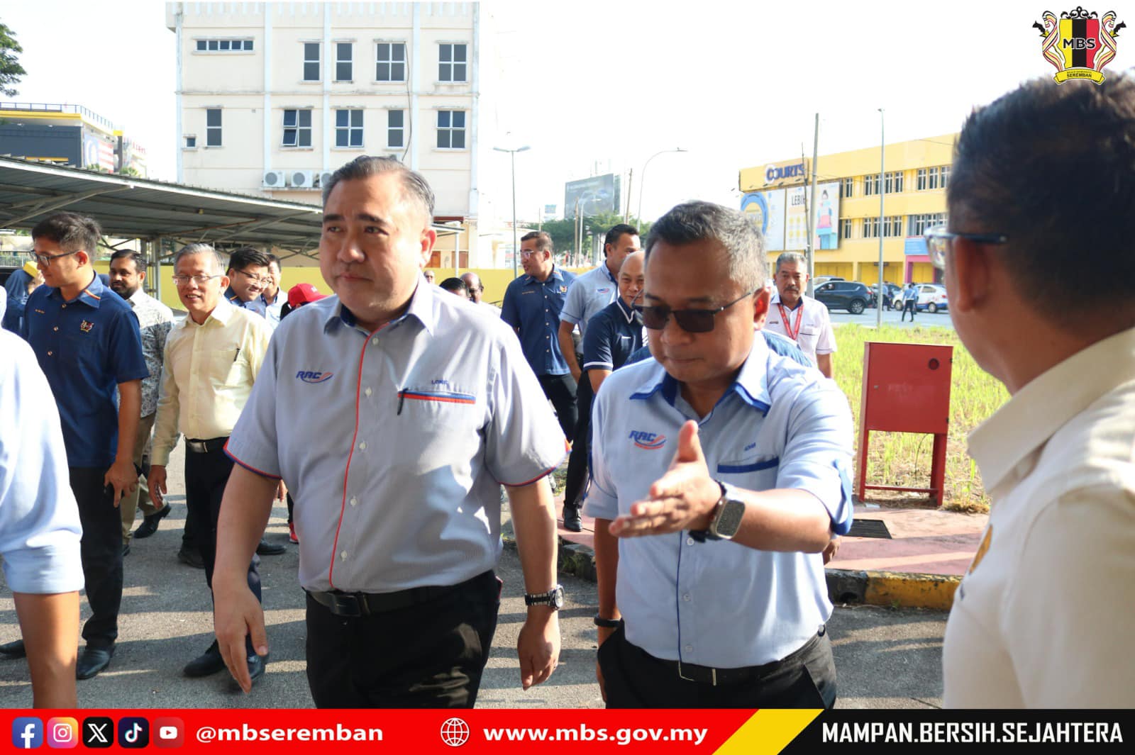 MAJLIS PENYERAHAN DAN PERASMIAN WAJAH BAHARU TEROWONG PEJALAN KAKI JALAN SUNGAI UJONG