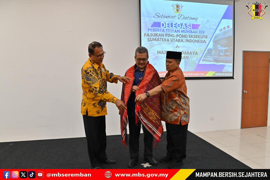 KUNJUNGAN HORMAT LAWATAN DELEGASI DARIPADA PASUKAN TENIS MEJA EKSEKUTIF SUMUT, INDONESIA