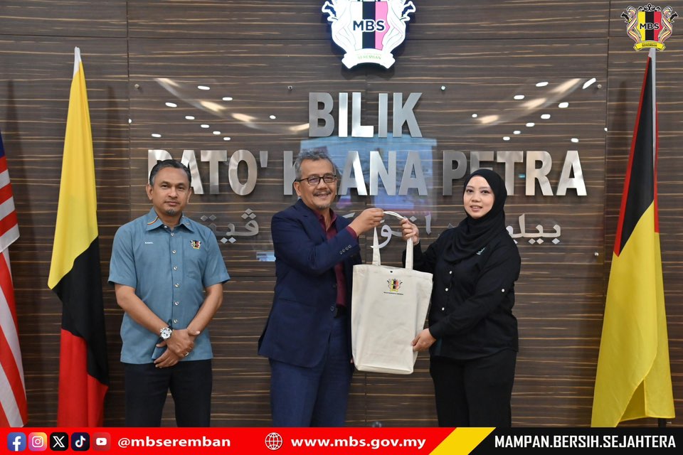 KUNJUNGAN HORMAT DAN LIBAT URUS JAJARAN PAIP GAS DI KAWASAN SEREMBAN OLEH PETRONAS GAS BERHAD