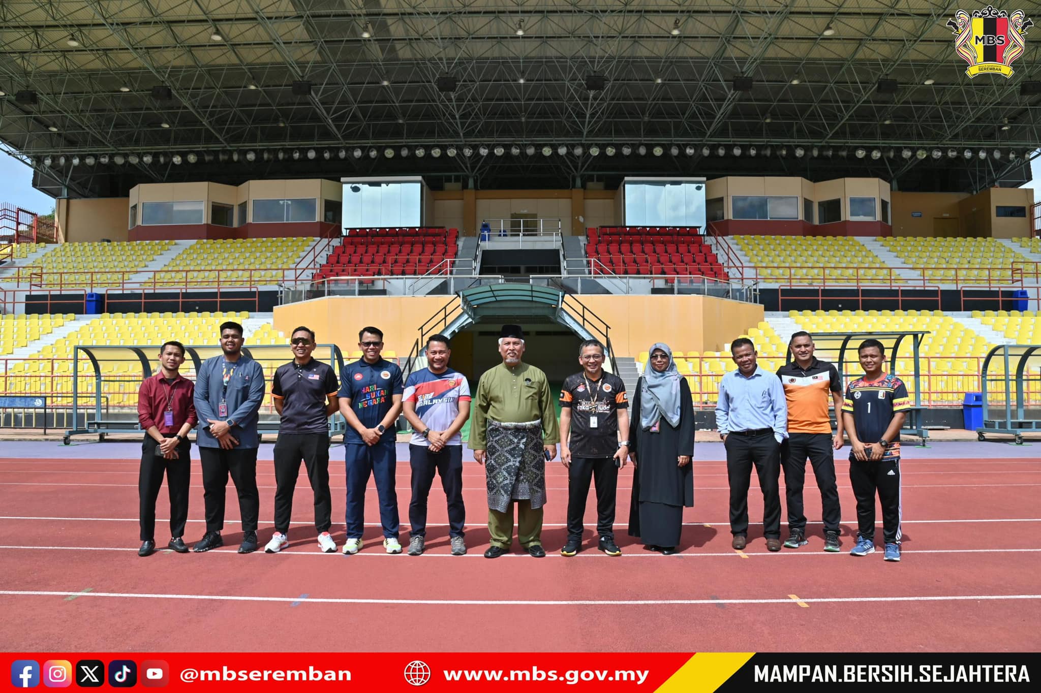 KUNJUNGAN HORMAT DARI KEMENTERIAN BELIA DAN SUKAN