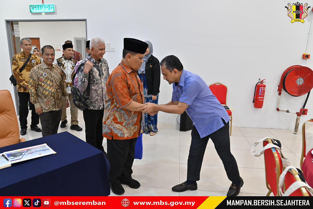 KUNJUNGAN HORMAT LAWATAN DELEGASI DARIPADA PASUKAN TENIS MEJA EKSEKUTIF SUMUT, INDONESIA