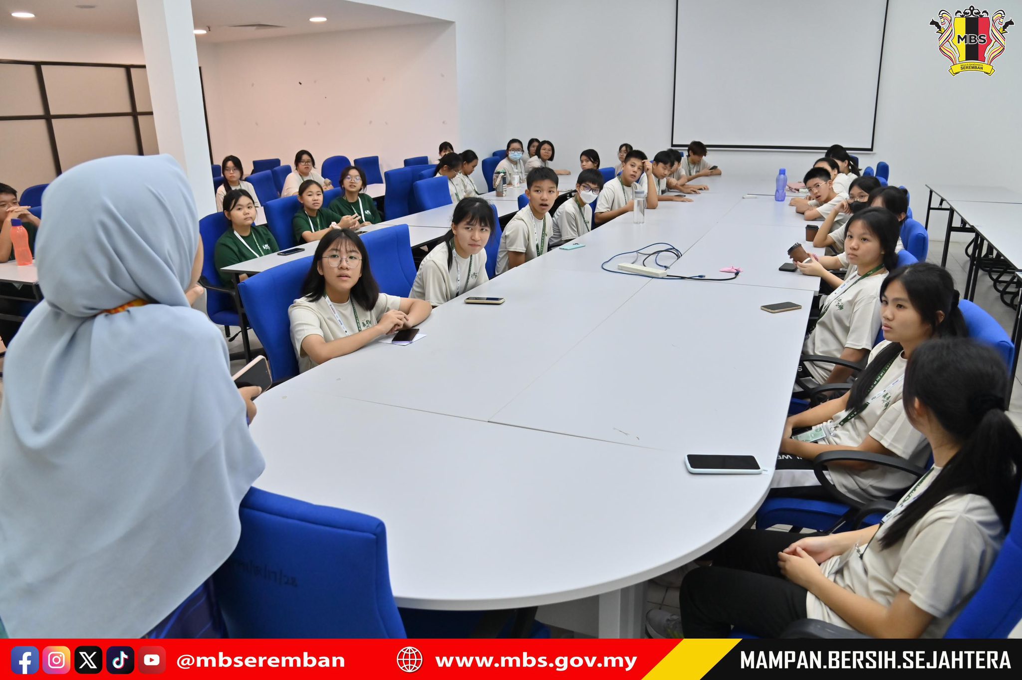 LAWATAN SAMBIL BELAJAR SEKOLAH CHAN WA SEREMBAN KE WISMA MBS