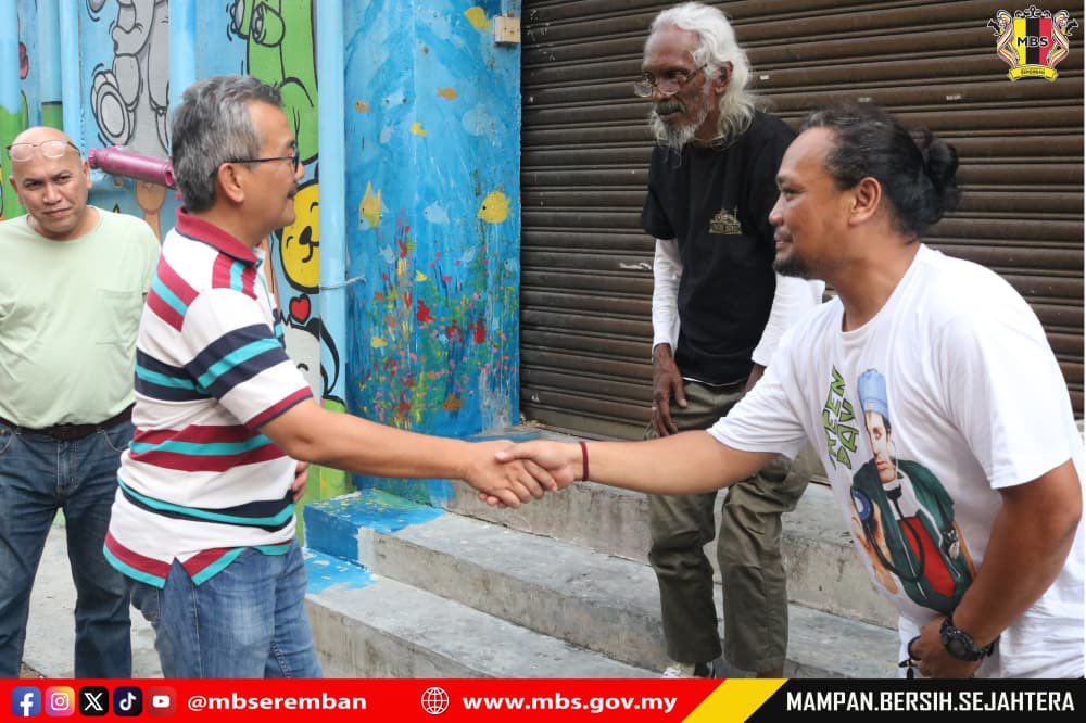 LAWATAN TURUN PADANG DATUK BANDAR