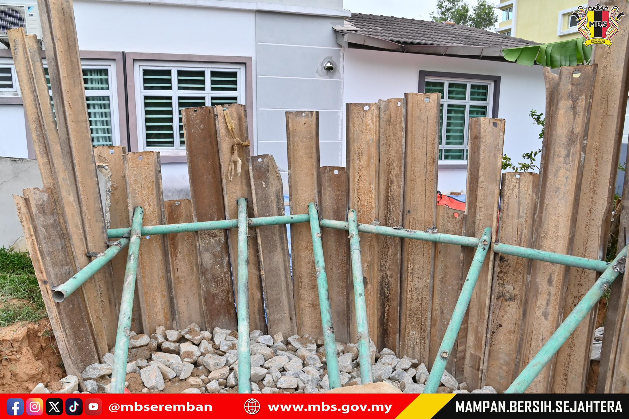 LAWATAN TURUN PADANG DATUK BANDAR KE TAMAN WARISAN PUTERI