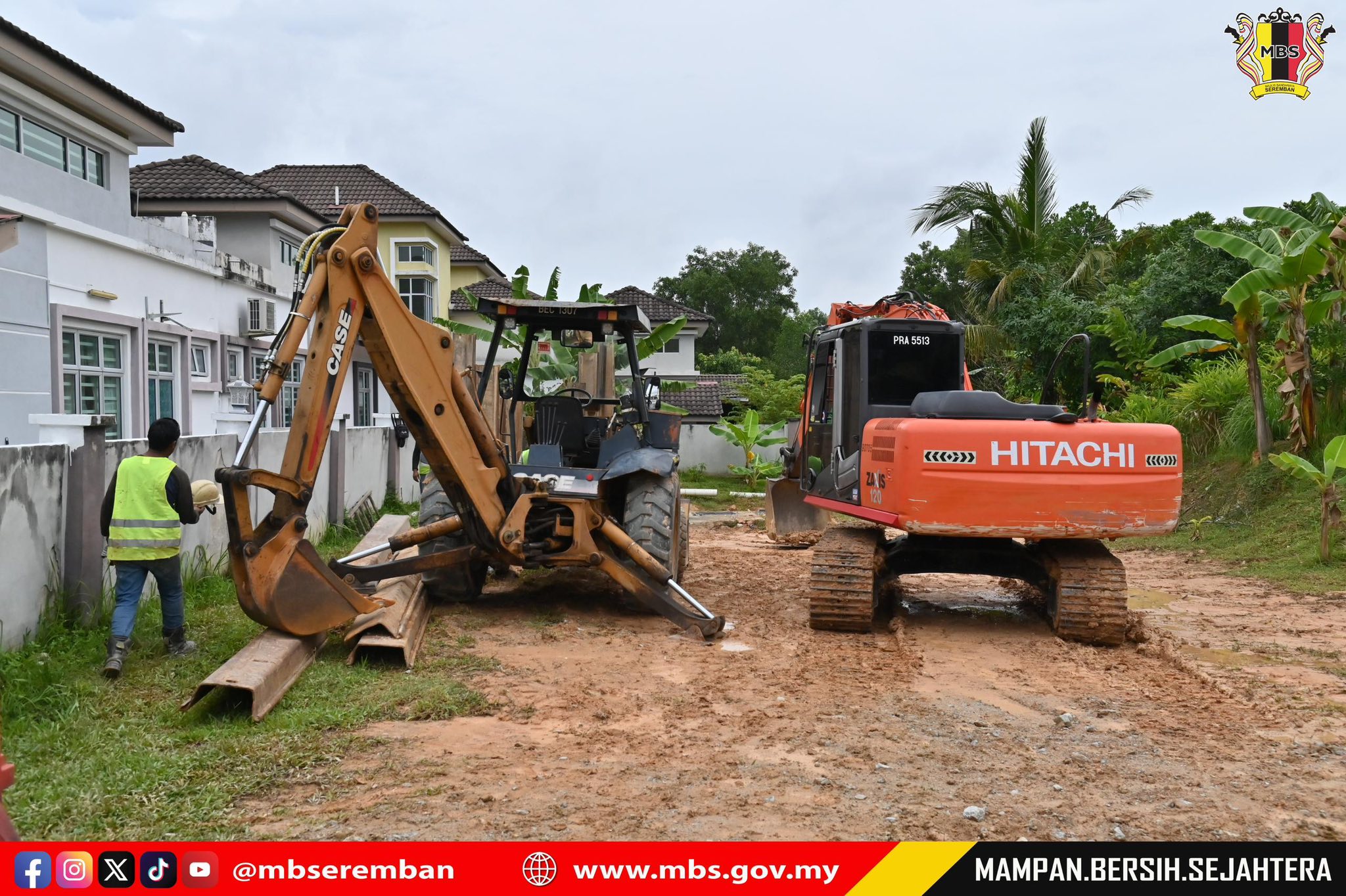LAWATAN TURUN PADANG DATUK BANDAR KE TAMAN WARISAN PUTERI