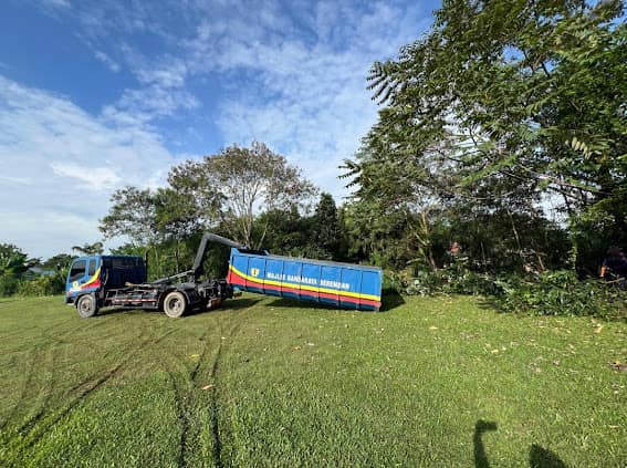 PROGRAM GOTONG ROYONG KOMUNITI TAMAN THIVY JAYA