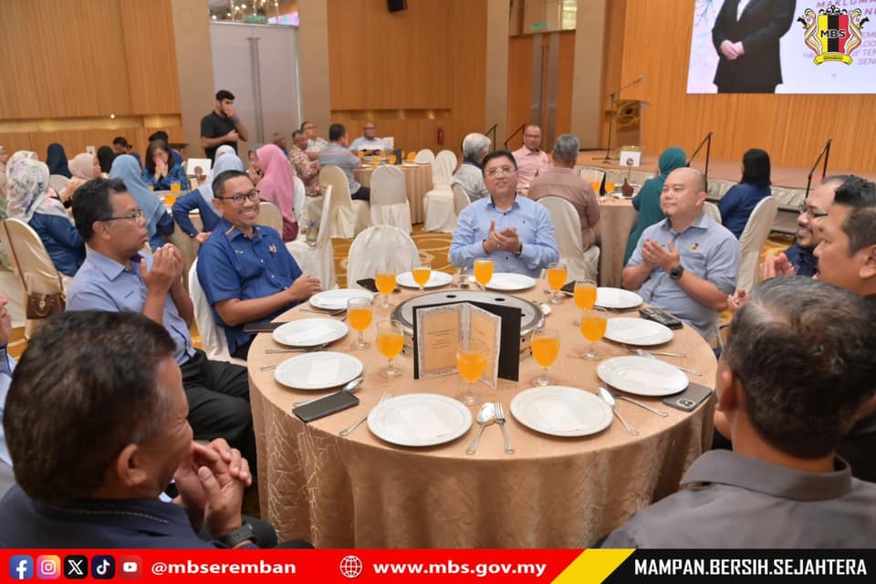 SELAMAT BERSARA PENGARAH JABATAN TEKNOLOGI MAKLUMAT DAN KOMUNIKASI MAJLS BANDARAYA SEREMBAN