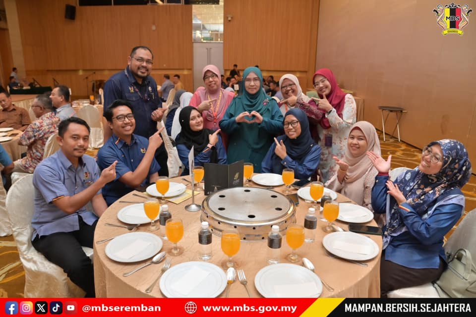 SELAMAT BERSARA PENGARAH JABATAN TEKNOLOGI MAKLUMAT DAN KOMUNIKASI MAJLS BANDARAYA SEREMBAN