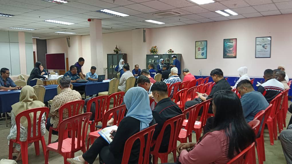 SESI PRA KONSULTASI PERMOHONAN LESEN PERNIAGAAN DI KAWASAN NILAI 3