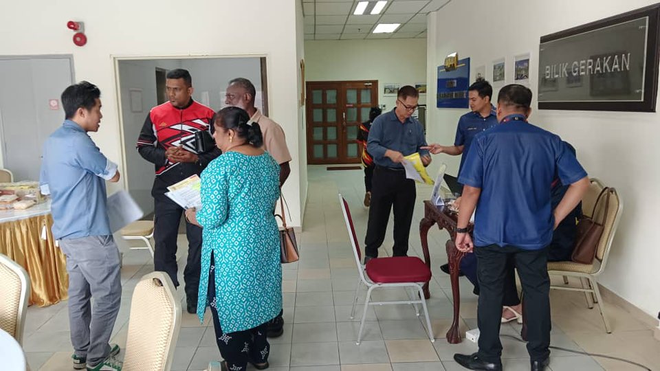 SESI PRA KONSULTASI PERMOHONAN LESEN PERNIAGAAN DI KAWASAN NILAI 3