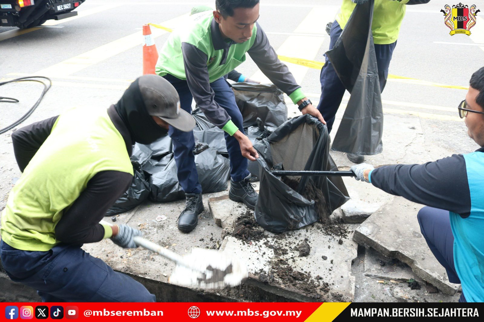 UJI CUBA 'MESIN KHAS' DI PROGRAM GOTONG ROYONG 