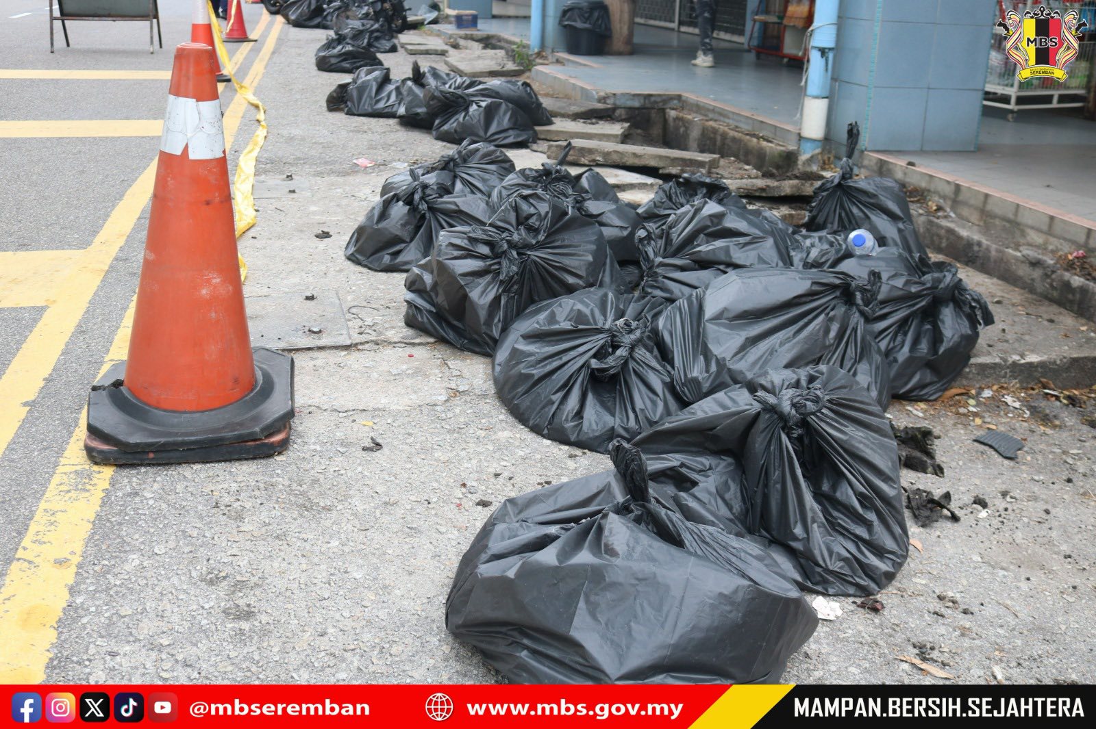 UJI CUBA 'MESIN KHAS' DI PROGRAM GOTONG ROYONG 