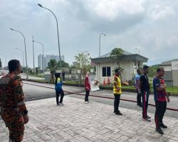 KURSUS KEBAKARAN BERSAMA AHLI PASUKAN TINDAKAN KECEMASAN (EMERGENCY RESPONSE TEAM, ERT) PEJABAT MAJLIS BANDARAYA SEREMBAN CAWANGAN NILAI