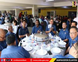 MAJLIS PENYERAHAN DAN PERASMIAN WAJAH BAHARU TEROWONG PEJALAN KAKI JALAN SUNGAI UJONG