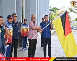 SESI PENYERAHAN BENDERA JALUR GEMILANG, BENDERA NEGERI SEMBILAN DAN BENDERA MAJLIS BANDARAYA SEREMBAN SEMPENA UPACARA PERBARISAN SAMBUTAN HARI KEBANGSAAN PERINGKAT NEGERI SEMBILAN