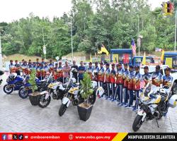 SESI PENYERAHAN BENDERA JALUR GEMILANG, BENDERA NEGERI SEMBILAN DAN BENDERA MAJLIS BANDARAYA SEREMBAN SEMPENA UPACARA PERBARISAN SAMBUTAN HARI KEBANGSAAN PERINGKAT NEGERI SEMBILAN