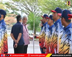 SESI PENYERAHAN BENDERA JALUR GEMILANG, BENDERA NEGERI SEMBILAN DAN BENDERA MAJLIS BANDARAYA SEREMBAN SEMPENA UPACARA PERBARISAN SAMBUTAN HARI KEBANGSAAN PERINGKAT NEGERI SEMBILAN