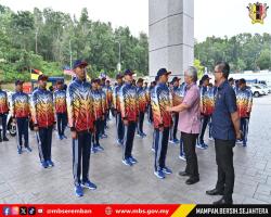 SESI PENYERAHAN BENDERA JALUR GEMILANG, BENDERA NEGERI SEMBILAN DAN BENDERA MAJLIS BANDARAYA SEREMBAN SEMPENA UPACARA PERBARISAN SAMBUTAN HARI KEBANGSAAN PERINGKAT NEGERI SEMBILAN