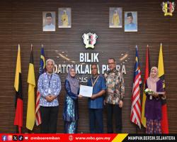 SESI PENYERAHAN SURAT PEMANGKUAN, KENAIKAN PANGKAT SECARA TIME-BASED (TBK1), PEGAWAI LANTIKAN KONTRAK KE TETAP SERTA BACAAN IKRAR (AKU JANJI) MAJLIS BANDARAYA SEREMBAN