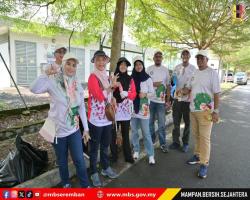 PROGRAM MOH GOTONG ROYONG HARI CUCI MALAYSIA SAMBIL TANAM POKOK