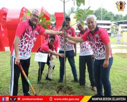 PROGRAM PEMBUDAYAAN LANDSKAP 2024 MOH GOTONG ROYONG HARI CUCI MALAYSIA SAMBIL TANAM POKOK, DATARAN LOBAK "HIJAUKAN LOBAK"