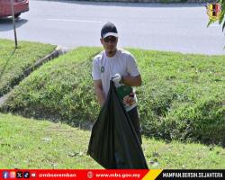 PROGRAM MOH GOTONG ROYONG HARI CUCI MALAYSIA SAMBIL TANAM POKOK