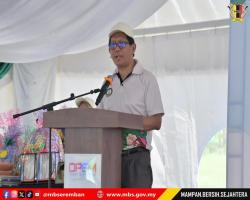 PROGRAM MOH GOTONG ROYONG HARI CUCI MALAYSIA SAMBIL TANAM POKOK