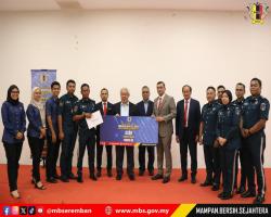 MAJLIS PENYAMPAIAN HADIAH PERTANDINGAN KIK 2024 PERINGKAT MBS