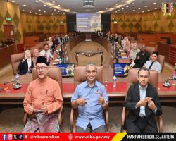 SESI PERJUMPAAN PEGAWAI - PEGAWAI BAHARU BERSAMA DATUK BANDAR MAJLIS BANDARAYA SEREMBAN