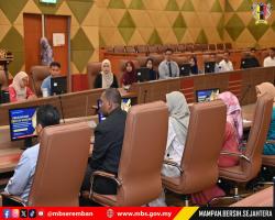 SESI PERJUMPAAN PEGAWAI - PEGAWAI BAHARU BERSAMA DATUK BANDAR MAJLIS BANDARAYA SEREMBAN