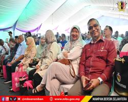 DATUK BANDAR MBS TERIMA SIJIL PENGHARGAAN REFORMASI KERENAH BIROKRASI (RKB) DARIPADA KETUA SETIAUSAHA NEGARA