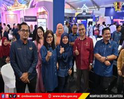 DATUK BANDAR MBS TERIMA SIJIL PENGHARGAAN REFORMASI KERENAH BIROKRASI (RKB) DARIPADA KETUA SETIAUSAHA NEGARA