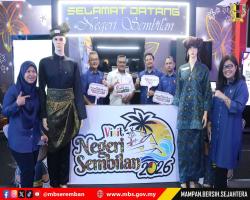 DATUK BANDAR MBS TERIMA SIJIL PENGHARGAAN REFORMASI KERENAH BIROKRASI (RKB) DARIPADA KETUA SETIAUSAHA NEGARA