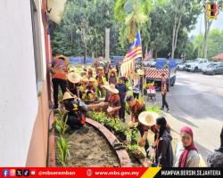 PROGRAM PENGINDAHAN LANDSKAP & PENANAMAN POKOK: “HIJAUKAN BUMI, SEGARKAN MINDA"