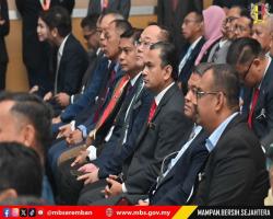 BANDARAYA SEREMBAN TERIMA PENGHARGAAN BANDARAYA PALING MAMPAN 2025