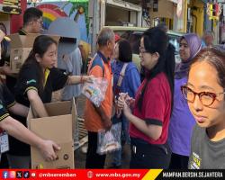 MAJLIS PENYEMPURNAAN & PENGHARGAAN MURAL @ NUTRIPLUS