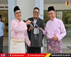 MAJLIS PENYERAHAN KENDERAAN MBS