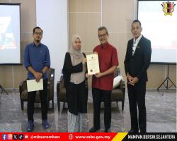 KURSUS PENGURUSAN KAUNTER PROFESIONAL: WAJAH MESRA MBS