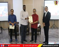 KURSUS PENGURUSAN KAUNTER PROFESIONAL: WAJAH MESRA MBS